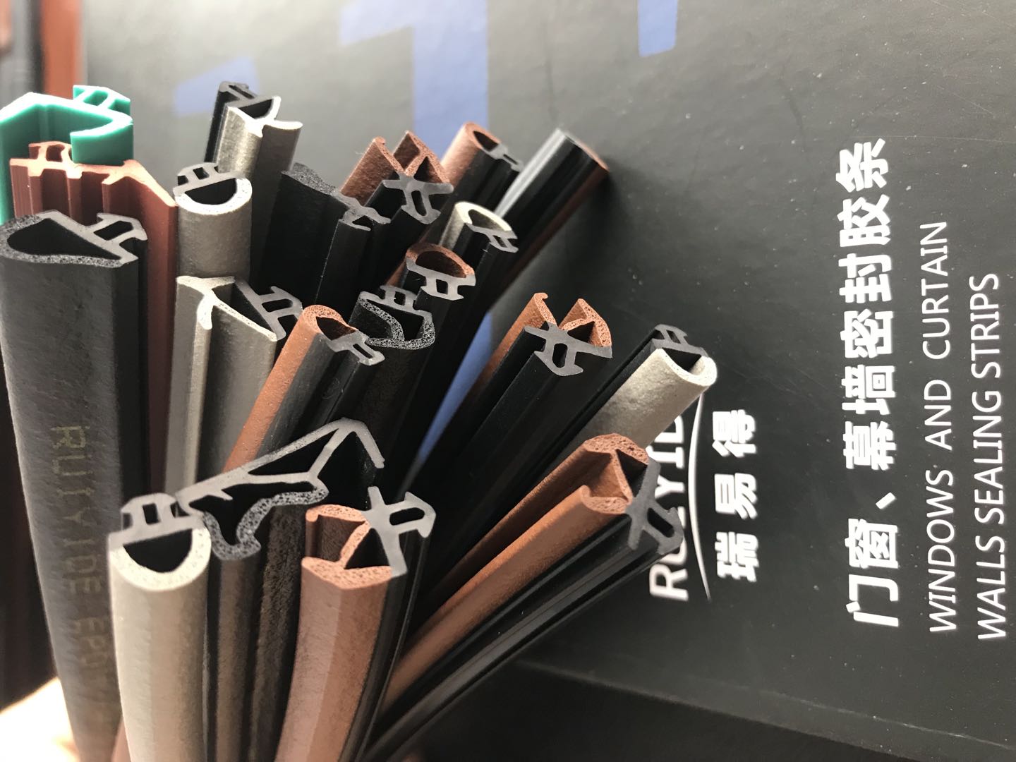 镇江密封条